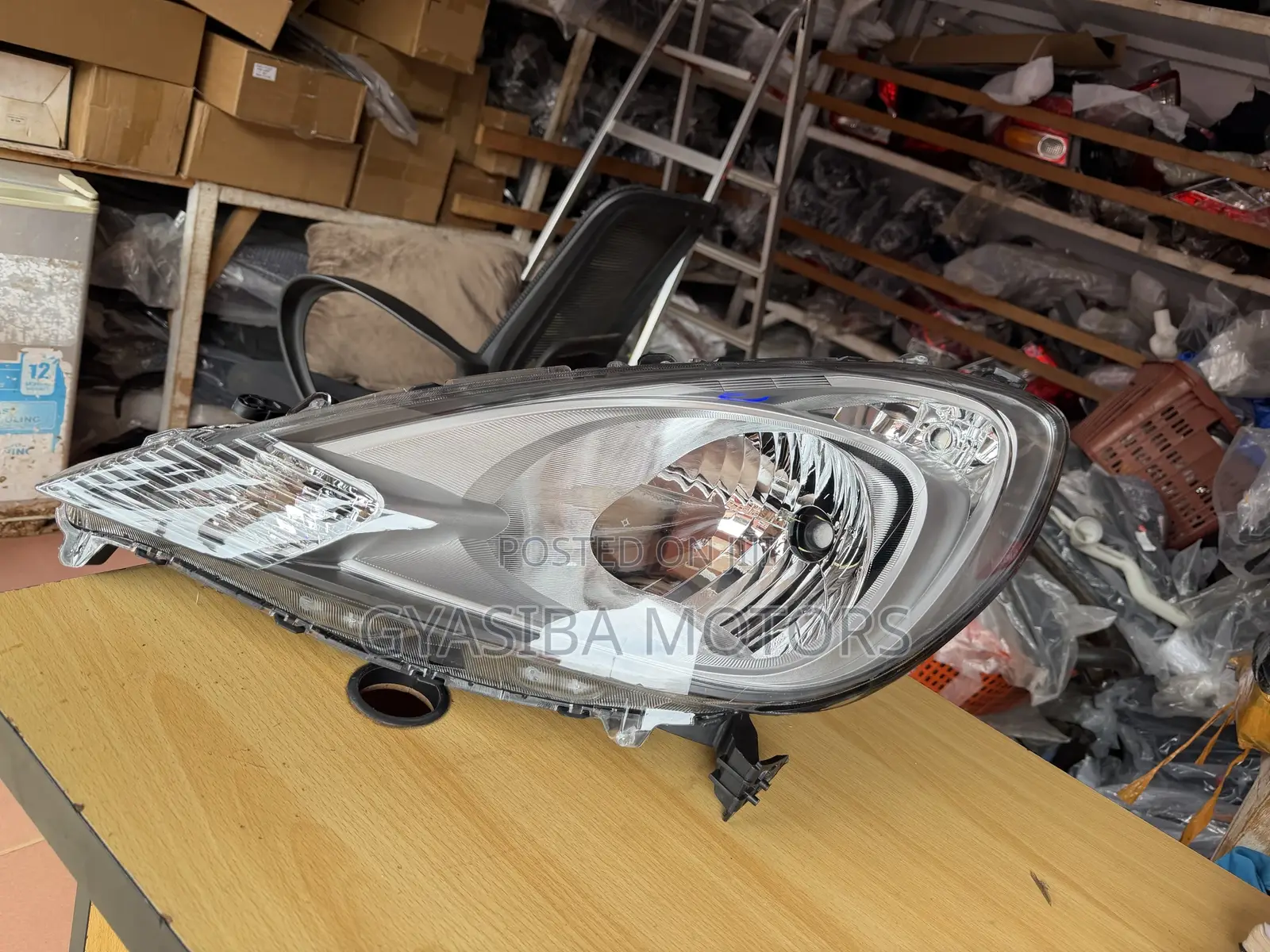 Honda Fit/ Jazz 2012 - 2014 Headlight Japan Type