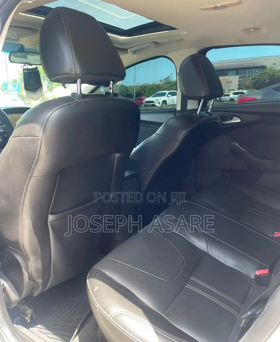 Ford Focus 2012 White