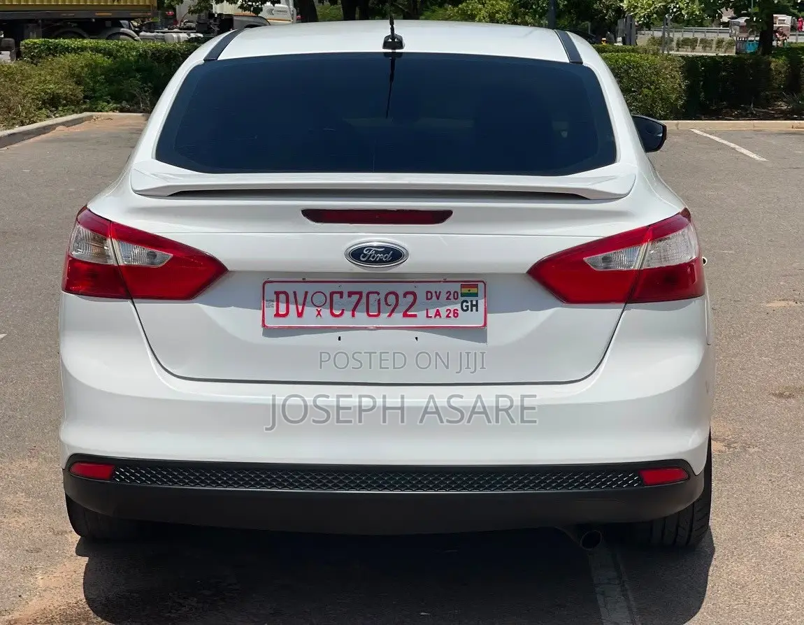 Ford Focus 2012 White