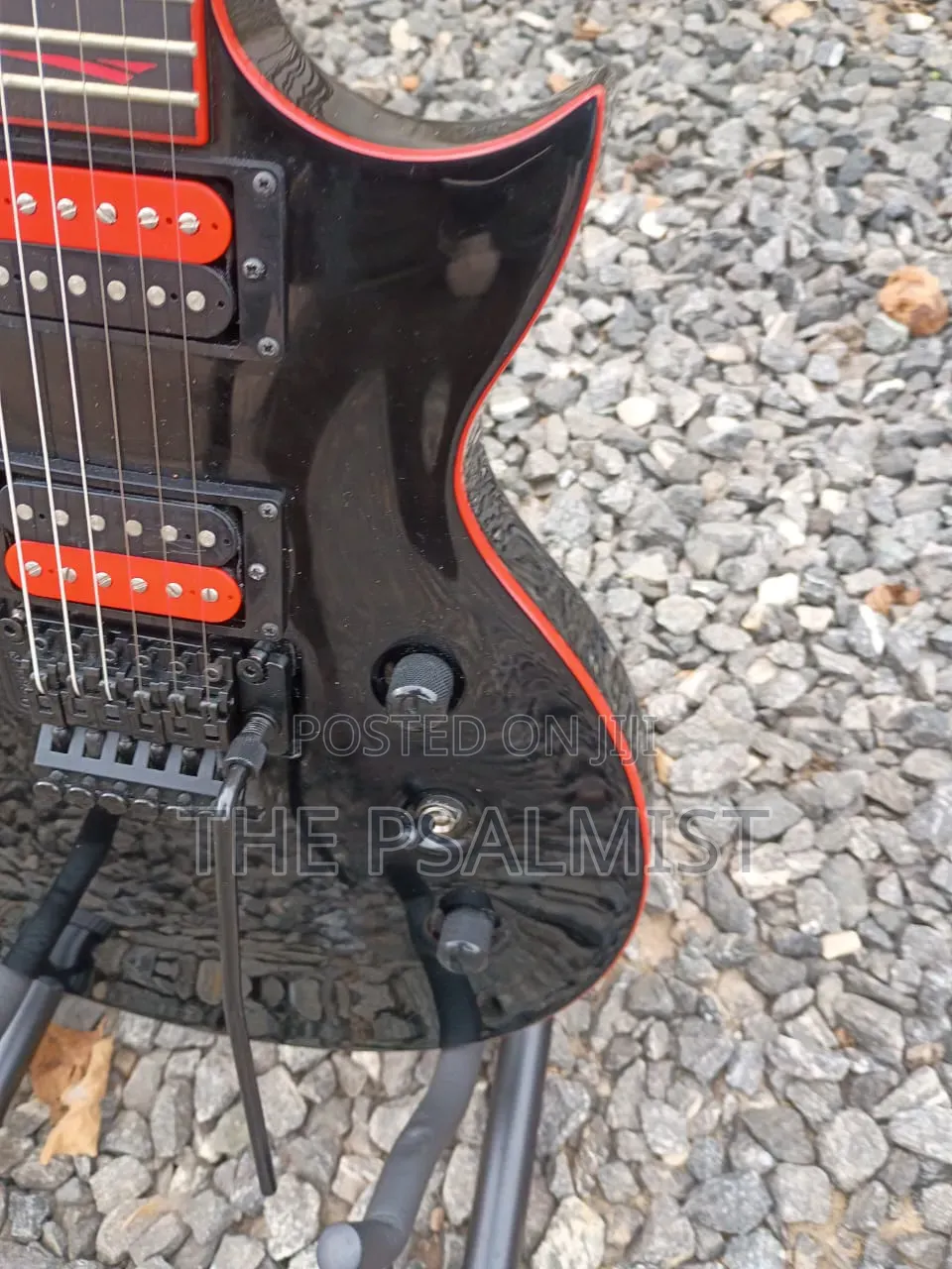 Kramer Assualt 220 Lp Guitar in Case