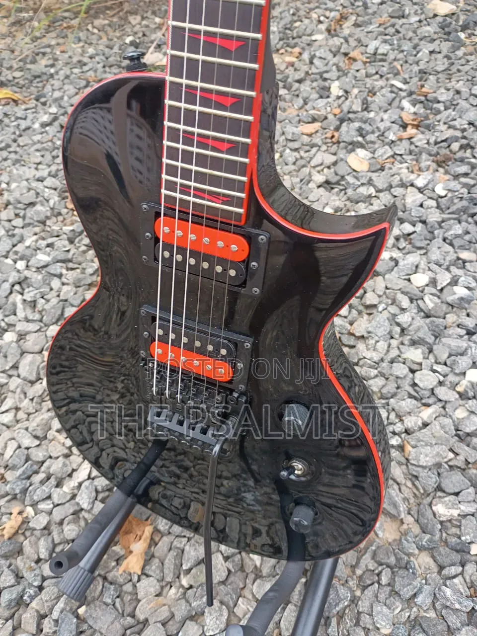 Kramer Assualt 220 Lp Guitar in Case