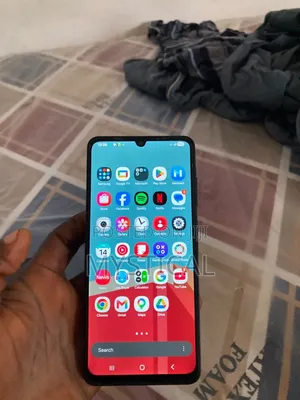 Samsung Galaxy A06 64 GB Gray