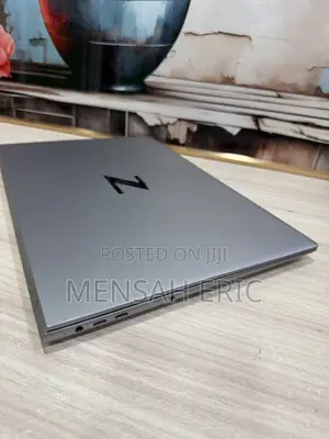 Laptop HP ZBook Studio 32GB Intel Core i7 SSD 512GB