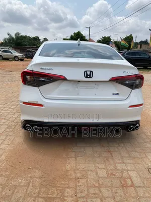 Honda Civic 2023 White