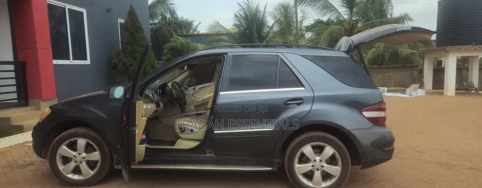 Mercedes-Benz M Class 2011 Gray