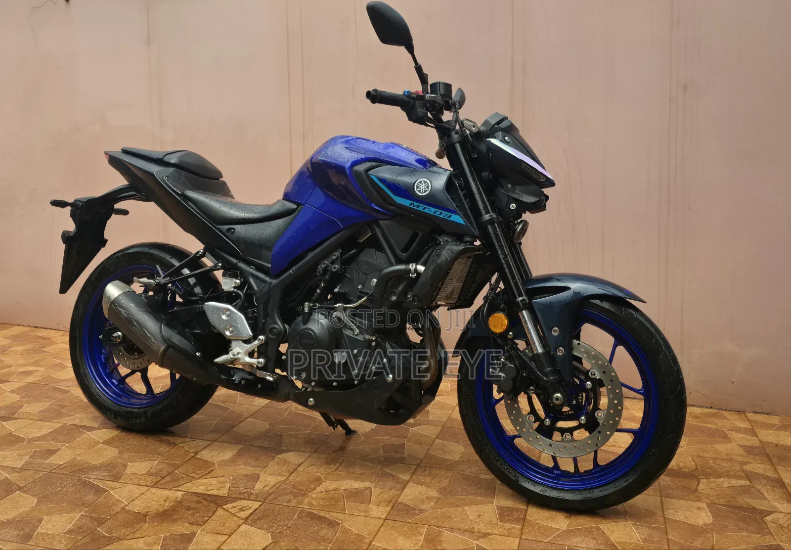 Yamaha 2023 Blue
