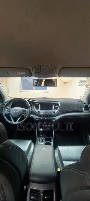 Hyundai Tucson Eco FWD 2017 White