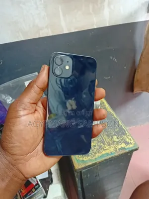 Apple iPhone 12 64 GB Black