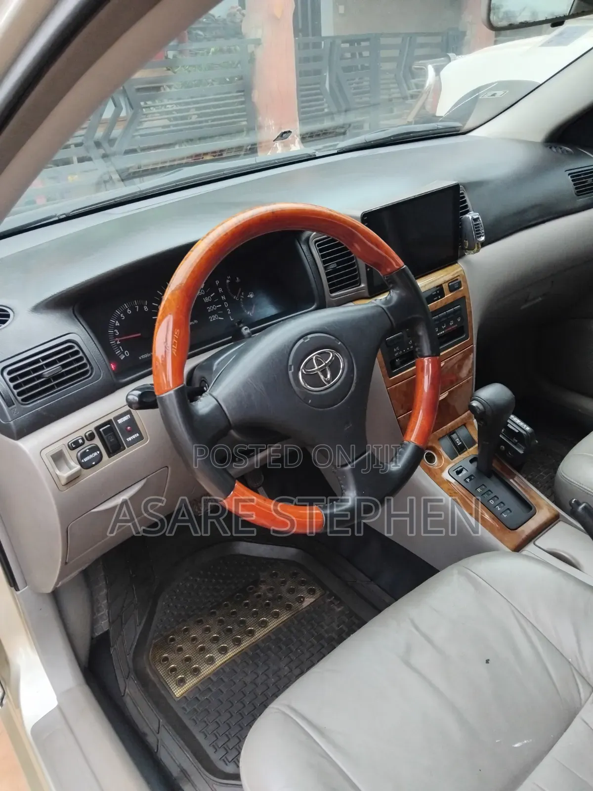 Toyota Corolla Altis 2006 Beige