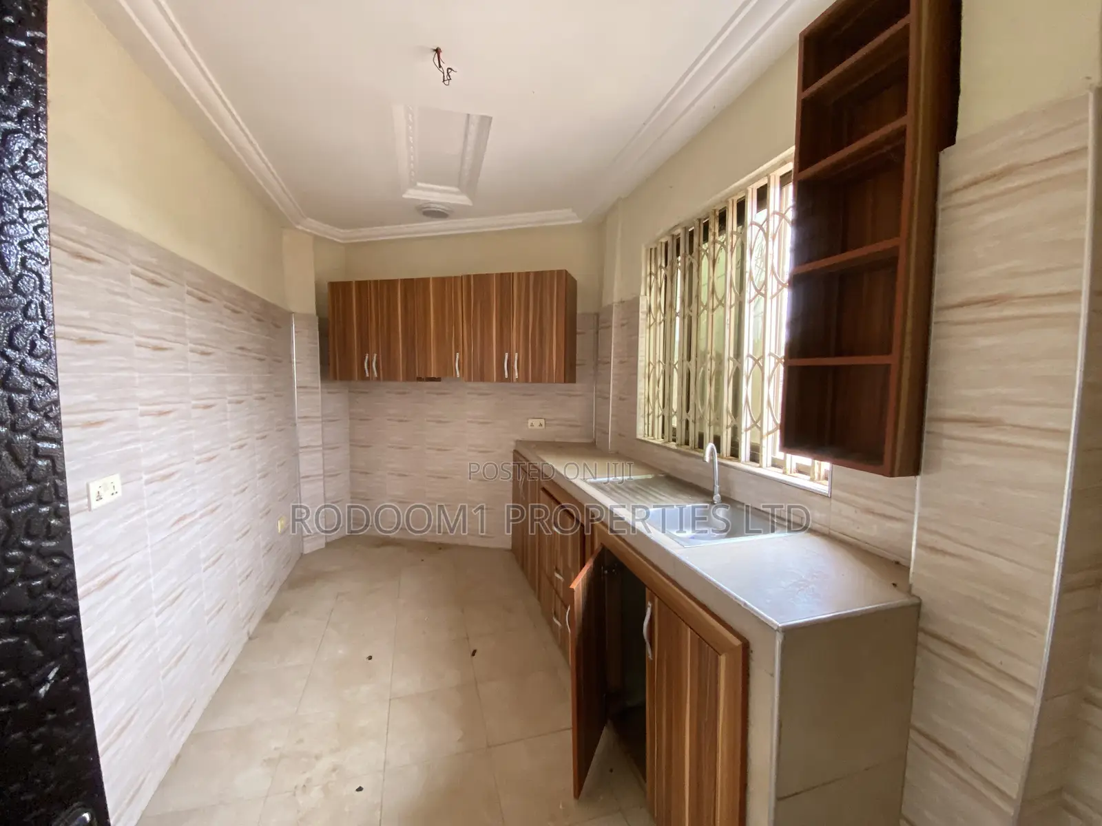 2bdrm Apartment in Ofankor Asofan for rent