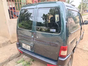 Peugeot Boxer 2003 Green
