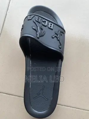 Men’s Slippers