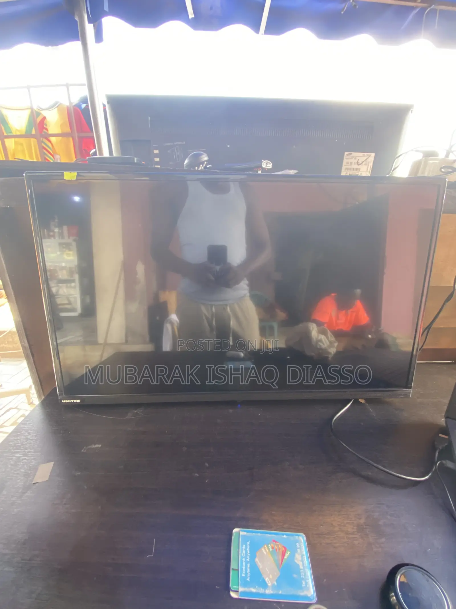 United 32” Led TV