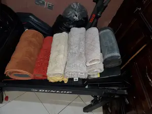 Bathroom Toilet Accesories/-Relocation Sale-Everything Must Go