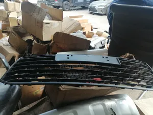 Front Down Grille Pajero Sports 1999-2006