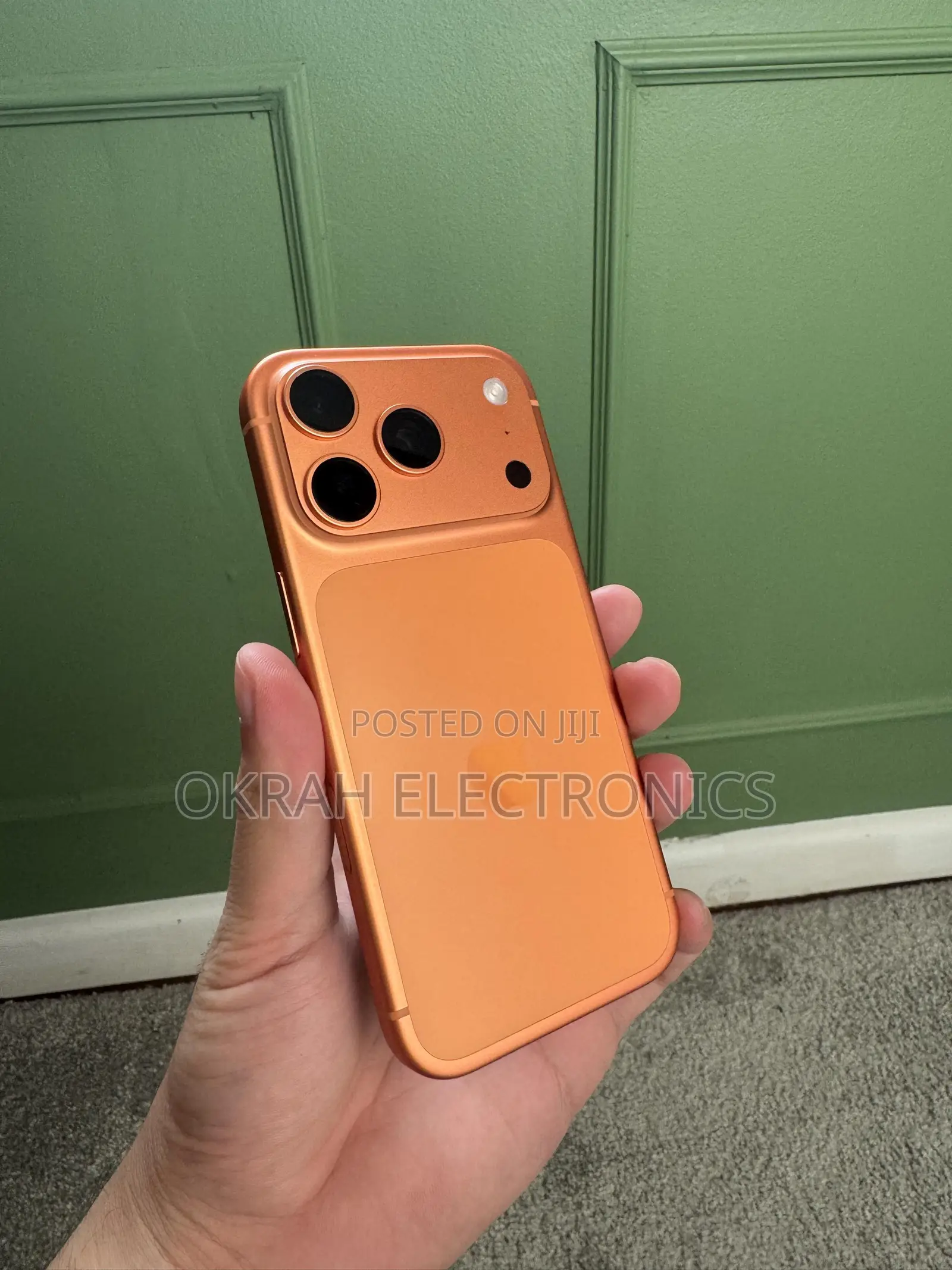 New Apple iPhone 17 Pro Max 1 TB Orange