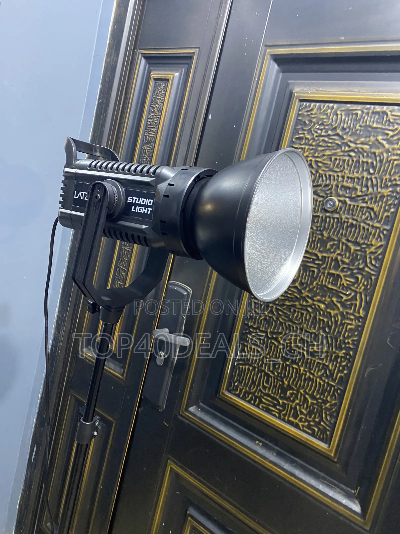 150watts Studio Light
