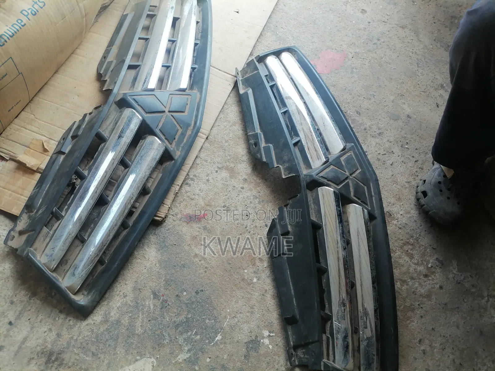 Front Grille Mitsubishi Triton/ L200 Front Grille