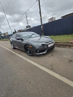 Honda Civic 2018 Silver