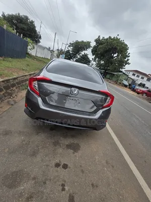 Honda Civic 2018 Silver