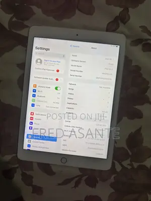 Apple iPad 2 Wi-Fi + 3G 64 GB