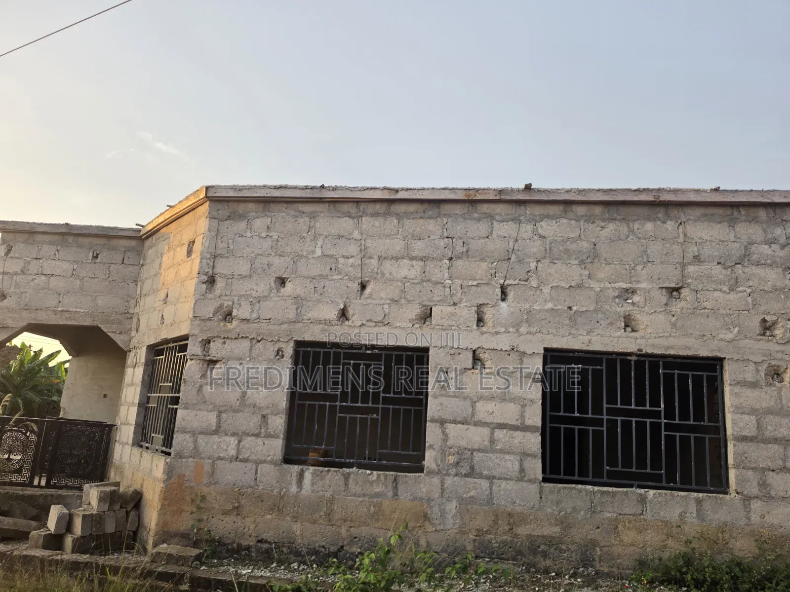3bdrm House in Fredimens Real, Afigya-Kwabre for sale