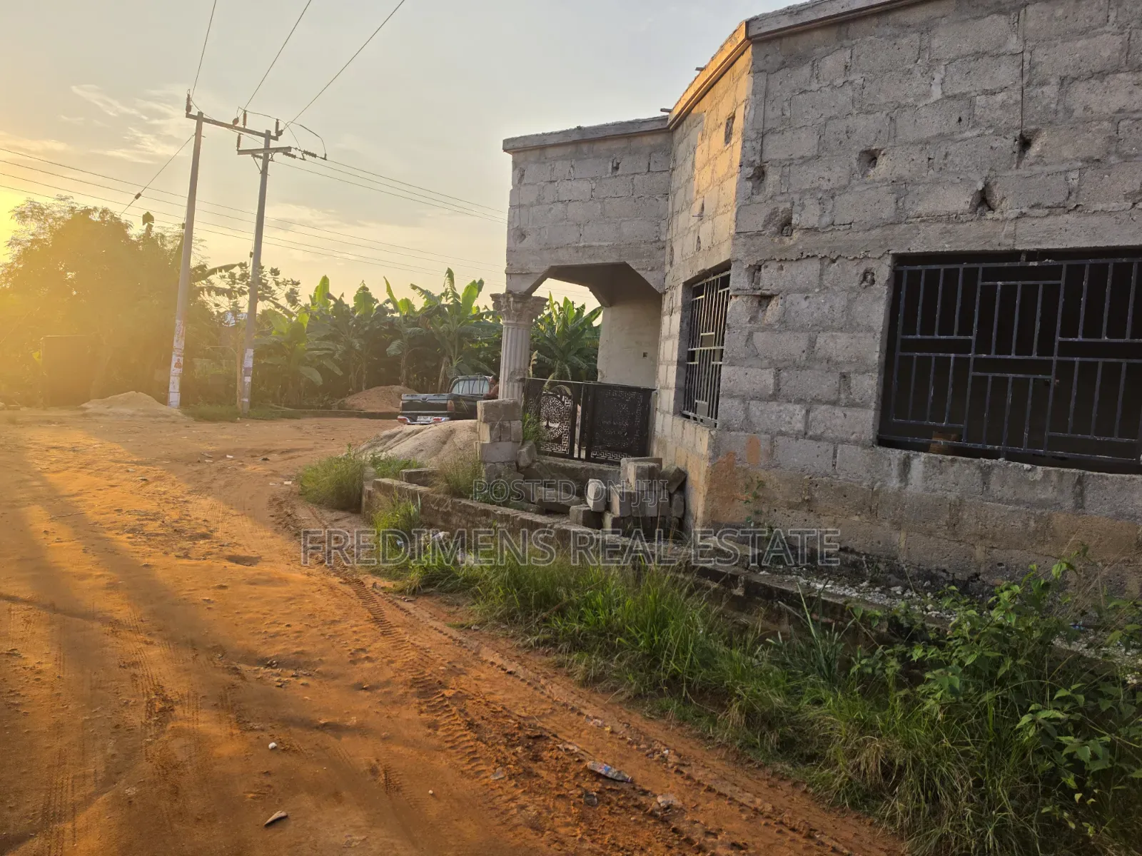3bdrm House in Fredimens Real, Afigya-Kwabre for sale