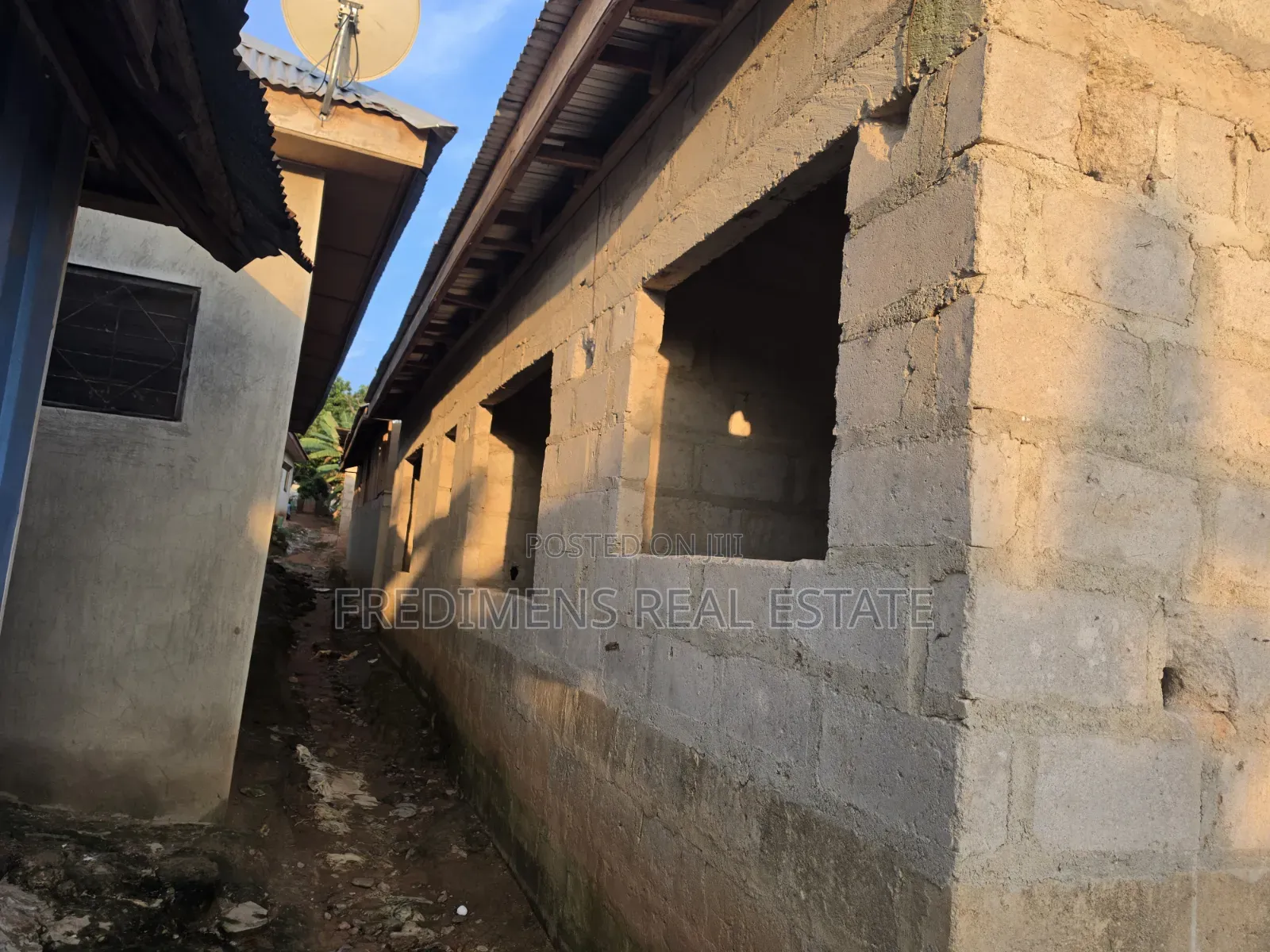 3bdrm House in Fredimens Real, Afigya-Kwabre for sale