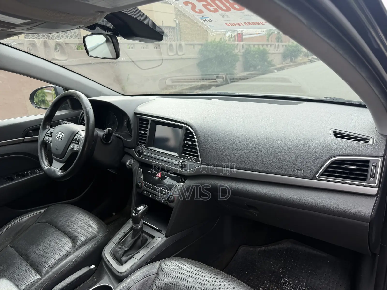 Hyundai Elantra Limited Sedan FWD (1.8L 4cyl 6A) 2013 Gray