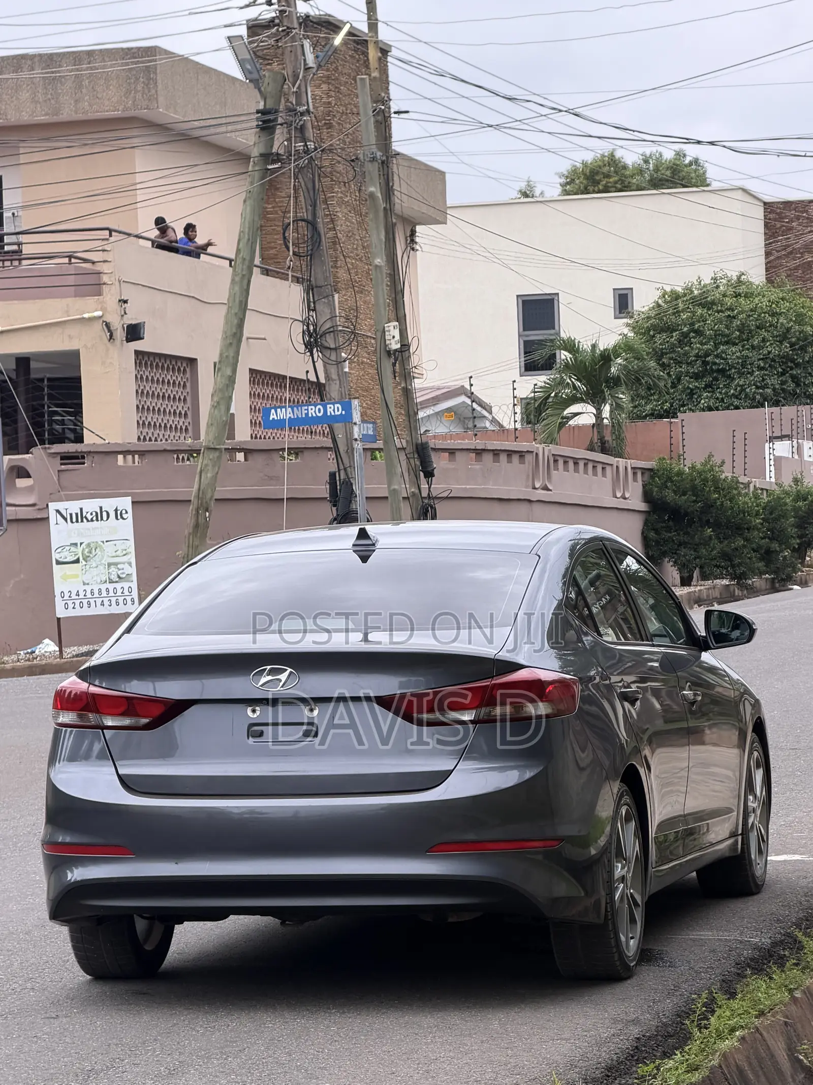 Hyundai Elantra Limited Sedan FWD (1.8L 4cyl 6A) 2013 Gray