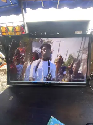 Philips 32” LED TV