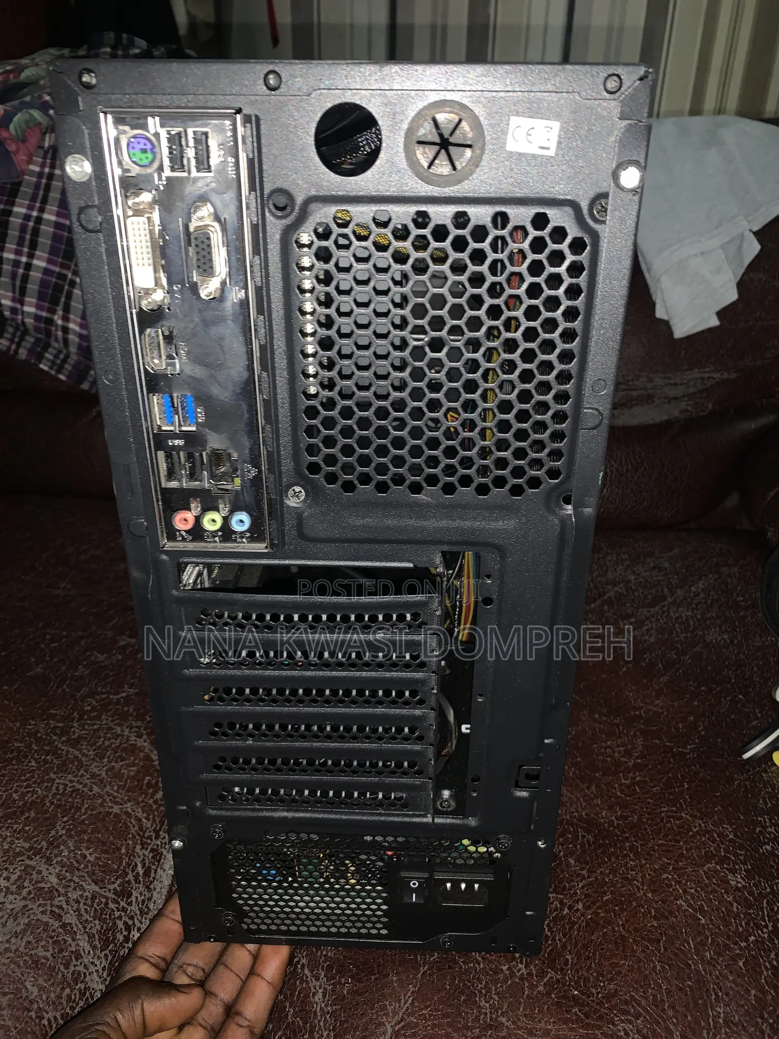 Desktop Computer Gigabyte 8GB AMD HDD+SSD 500GB