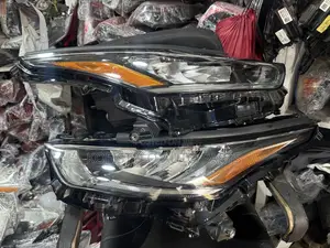 Toyota Highlander 2022 Headlight Pair