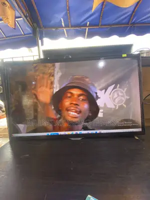 Samsung 32” LED TV
