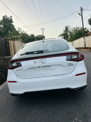 Honda Civic Sport Touring 2022 White