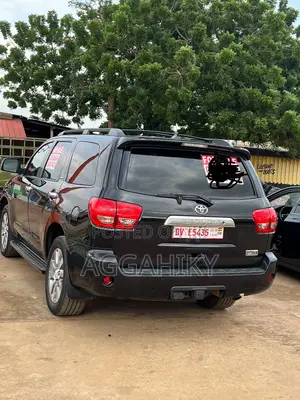 Toyota Sequoia Limited 4dr SUV 4WD (5.7L 8cyl 6A) 2017 Black