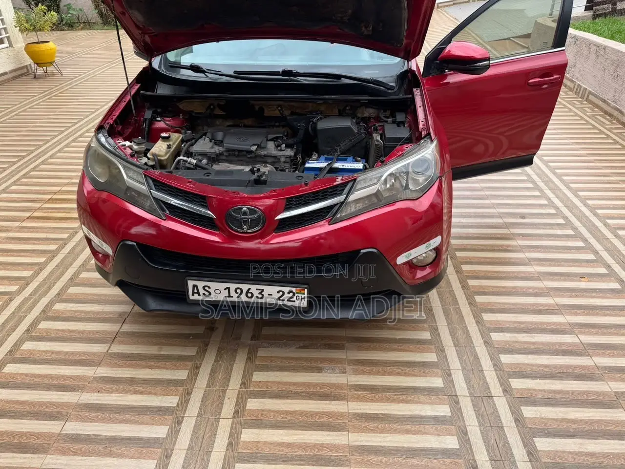 Toyota RAV4 2015 Red
