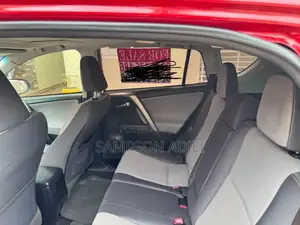 Toyota RAV4 2015 Red