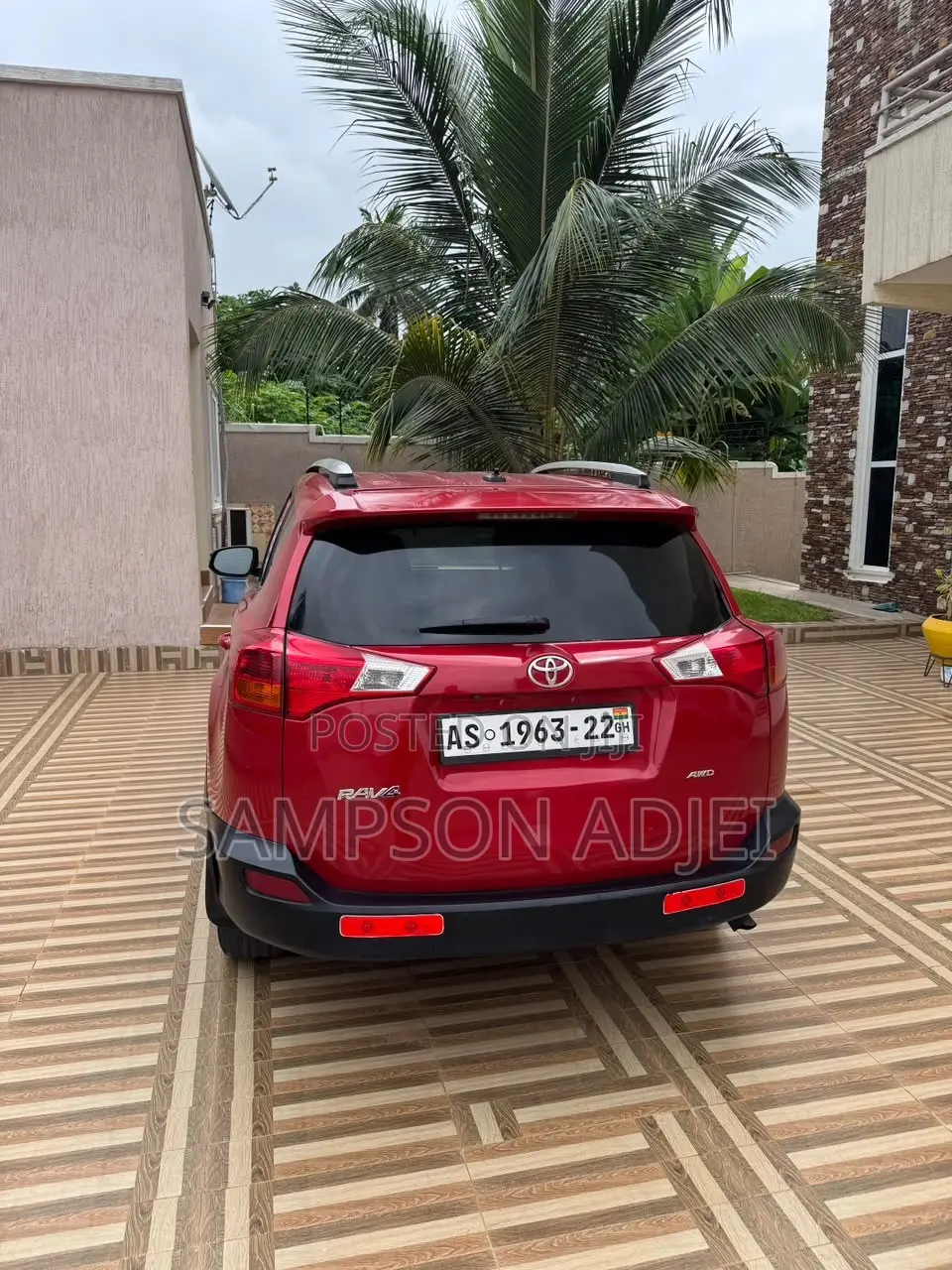 Toyota RAV4 2015 Red