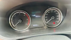 Mitsubishi L200 2023 Orange