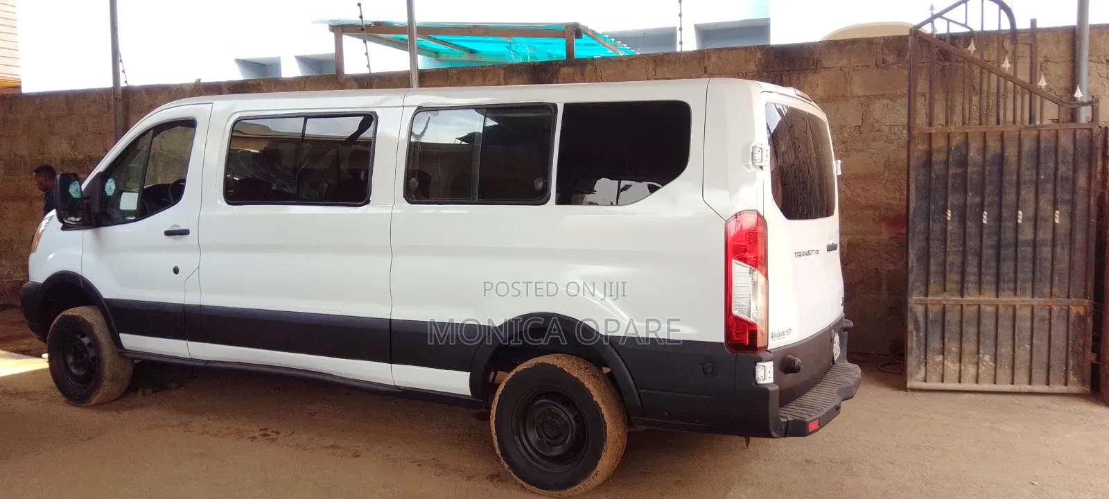 Ford Transit 2021 White