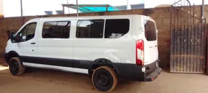 Ford Transit 2021 White