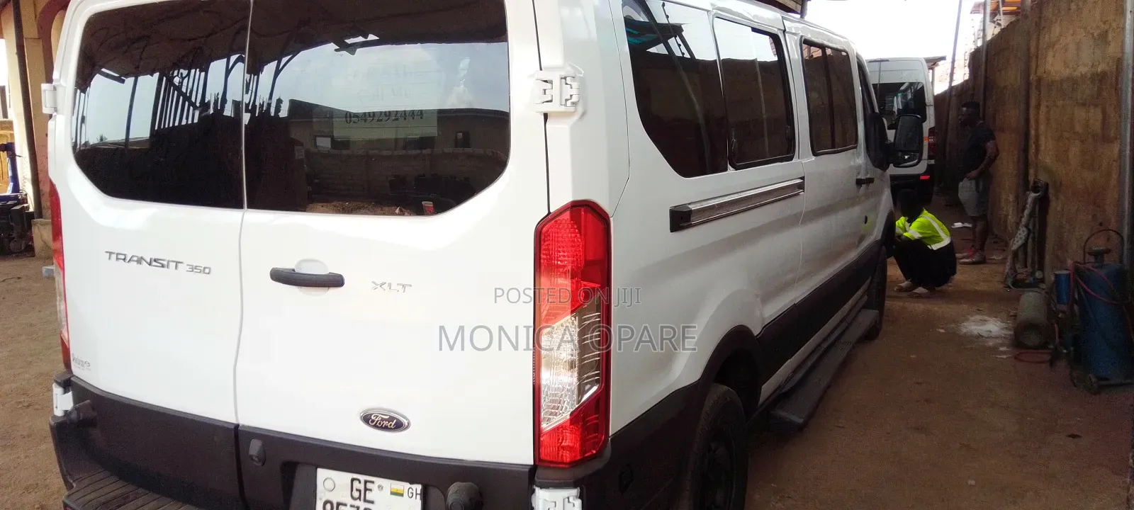 Ford Transit 2021 White