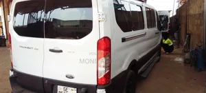 Ford Transit 2021 White
