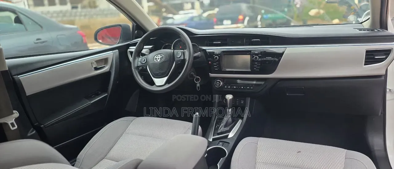 Toyota Corolla L 4dr Sedan (1.8L 4cyl 4A) 2015 White