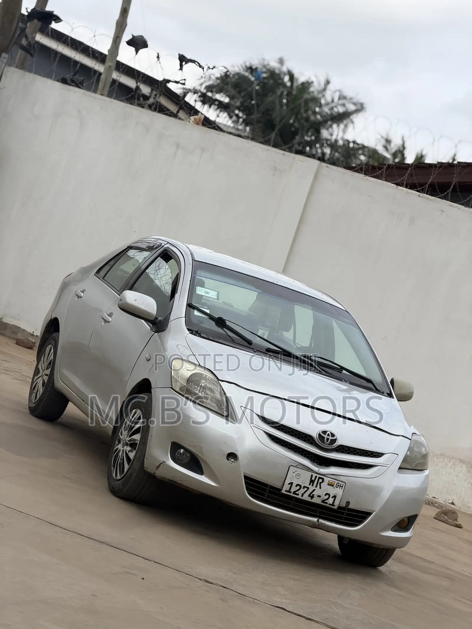 Toyota Belta 2012 Silver