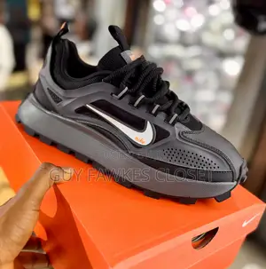 Nike Bailleli Sneakers