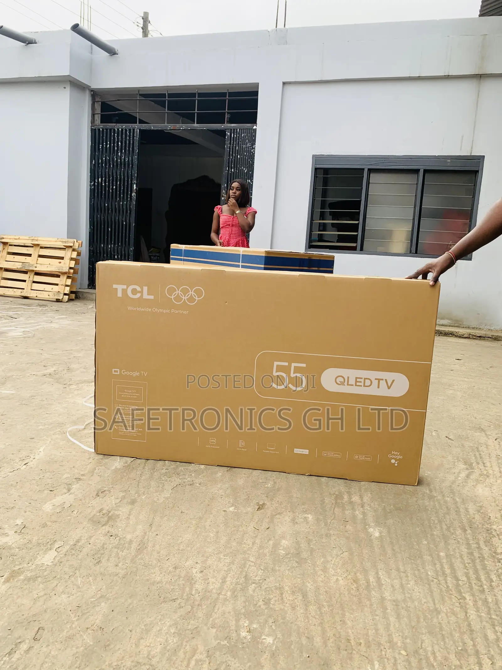 Perfect Sleek TCL 55 Inch QLED Smart Google TV 55C645