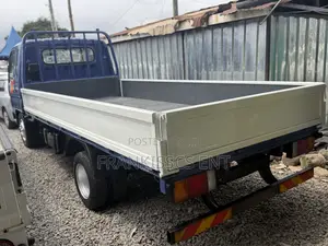 Hyundai Mighty 2