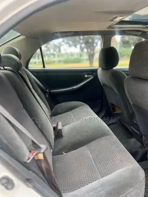 Toyota Corolla 2006 White